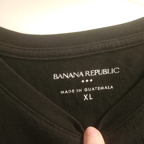 Banana Republic Graphic T, Size XL - Picture 3 of 4